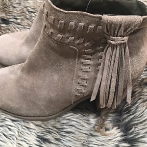 Jessica Simpson Chassie Ankle Boots Booties color Brindle cow split suede *9M*